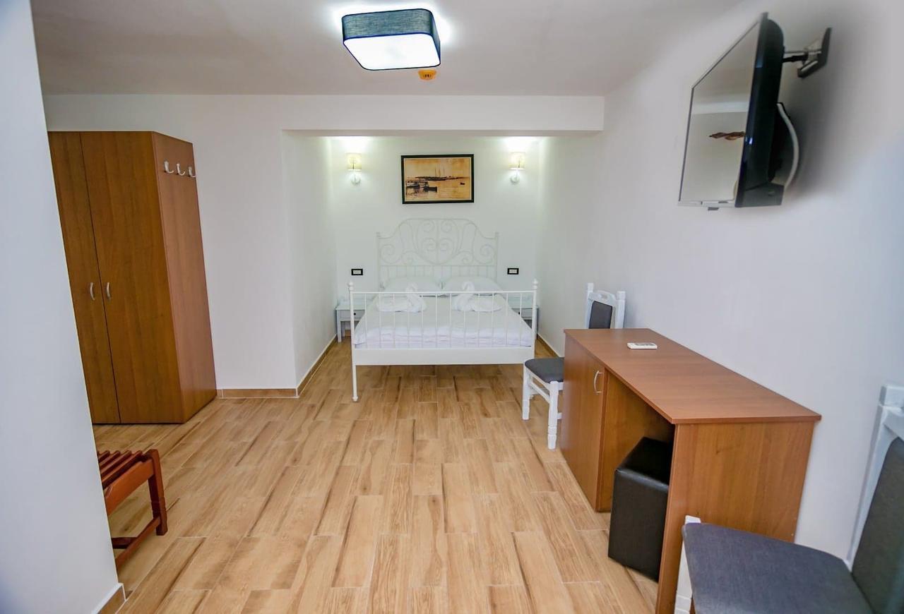 Casa Ypu Hotel Două Mai Eksteriør billede